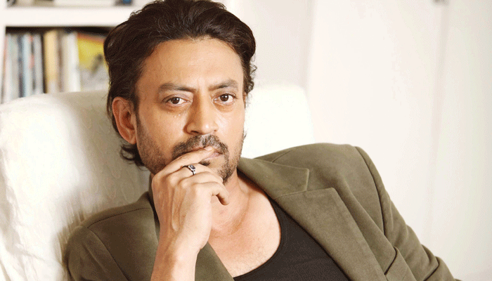 عرفان &nbsp;خان کو مذہب کے بارے میں بولنا مہنگا پڑ گیا