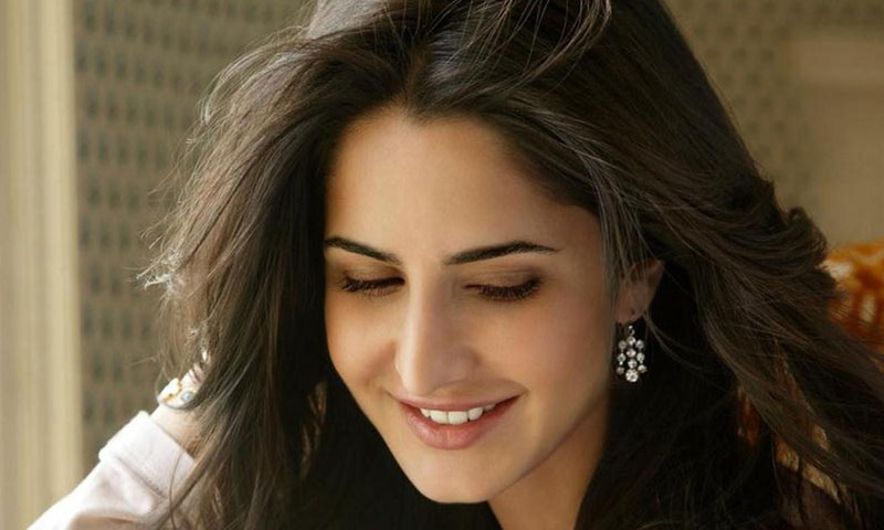 کترینہ کیف کی فیس بک کی دنیا میں انٹری