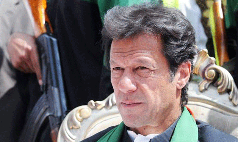 کپتان نے تیسری شادی کی تردید کردی