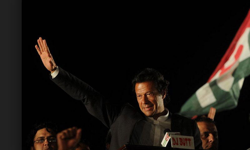 حکمران مغل اعظم جیسی زندگی گزارر رہے ہیں ،عمران خان