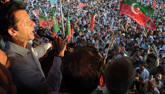 پی ٹی آئی ایک بار پھر سڑکوں پر نکلنے کیلئے تیار