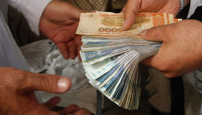 حکومت کا1750ارب روپے قرض لینے کا فیصلہ