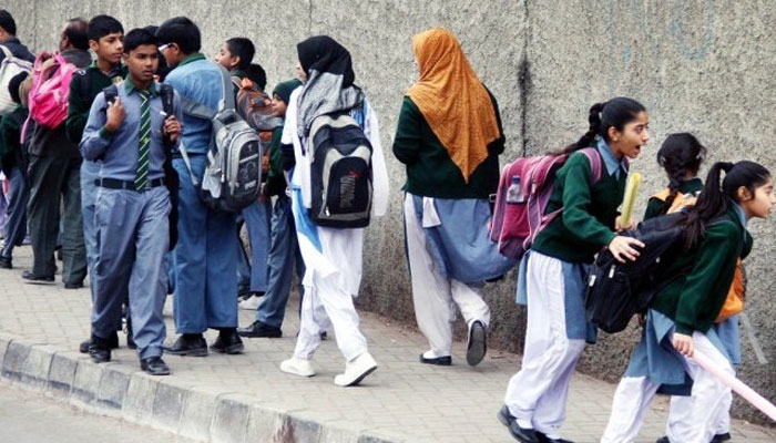 کراچی سمیت سندھ بھر میں تعلیمی ادارے آج سے کھل گئے