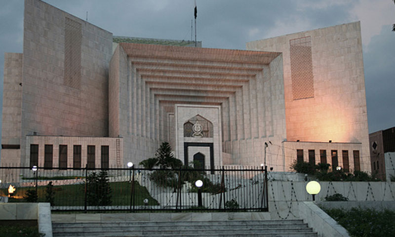 سپریم کورٹ :ایف آئی اے میں پولیس افسران کی تعیناتی کا نوٹس