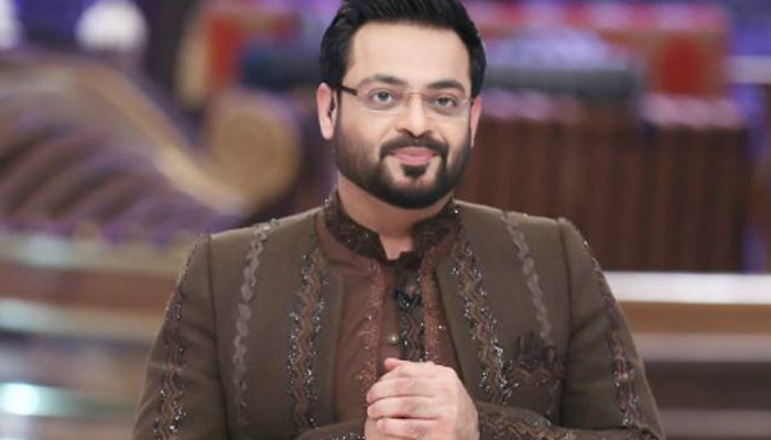 عامر لیاقت کا ایم کیو ایم چھوڑنے کا اعلان