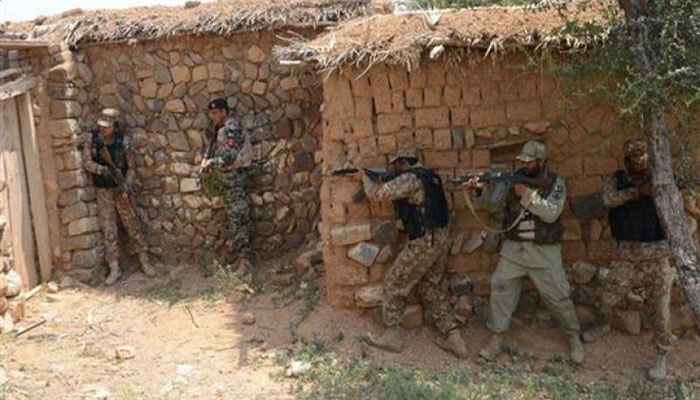چمن میں پاک فوج کا کومبنگ آپریشن،8 دہشت گر دگرفتار