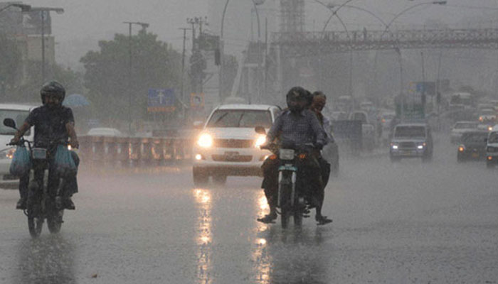 اسلام آباد اورگردونواح میں بارش سے موسم  خوشگوار
