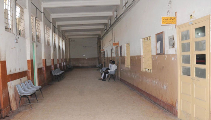 کراچی:کوئٹہ دھماکے کیخلاف وکلاء کی جانب سےعدالتوں کا بائیکاٹ