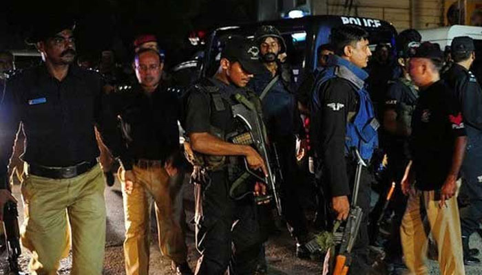 کراچی میں مبینہ پولیس مقابلےمیں 3 &rsquo;دہشت گرد &lsquo;ہلاک