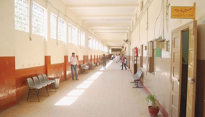 سانحہ کوئٹہ کیخلاف کراچی میں وکلاء کا عدالتوں کا بائیکاٹ