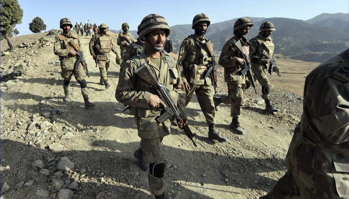 پاک فوج کا دہشت گردوں کی نقل وحرکت روکنے کیلئے خصوصی آپریشن