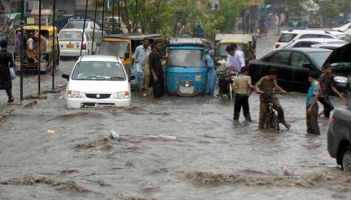 سندھ کےمختلف علاقوں میں تیزبارش، نشیبی علاقے زیرآب