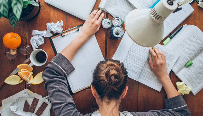 آفس میں لنچ کے بعد ہوجاتے ہیں سستی کا شکار، تو اپنائیں یہ طریقہ کار