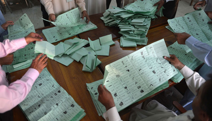 کراچی:چیئرمین اوروائس چیئرمین کے انتخابات ،ووٹوں کی دوبارہ گنتی آج ہوگی