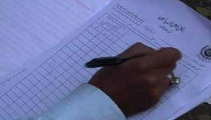 خیبر پختونخوا میں گھر گھر ووٹرز کی تصدیق کا عمل آج سے شروع ہو گا