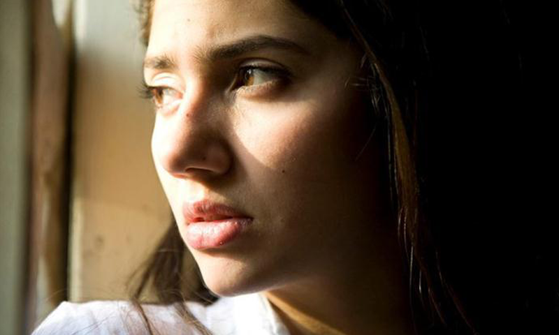 پاکستانی فنکاروں کو بھارت چھوڑنے کی دھمکی