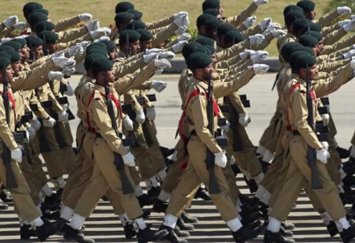 ملک بھر میں یوم دفاع عقیدت و احترام سے منایا گیا