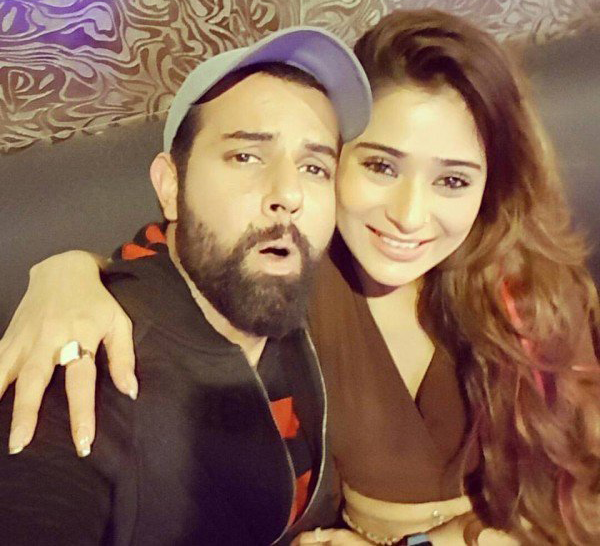 سارہ خان اورنورحسن کی تصاویرسوشل میڈیا پرچھا گئیں