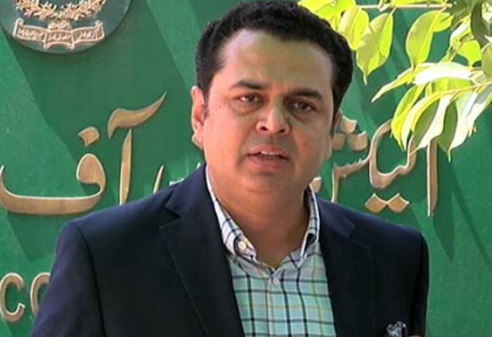 عمران خان بیک ڈور طریقے سے اقتدار میں آنا چاہتے ہیں، طلال چوہدری