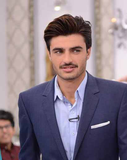 چائے والے کی شخصیت ہی بدل گئی