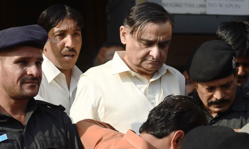 کرپشن کیس میں زیر حراست ڈاکٹرعاصم پر فالج کا حملہ