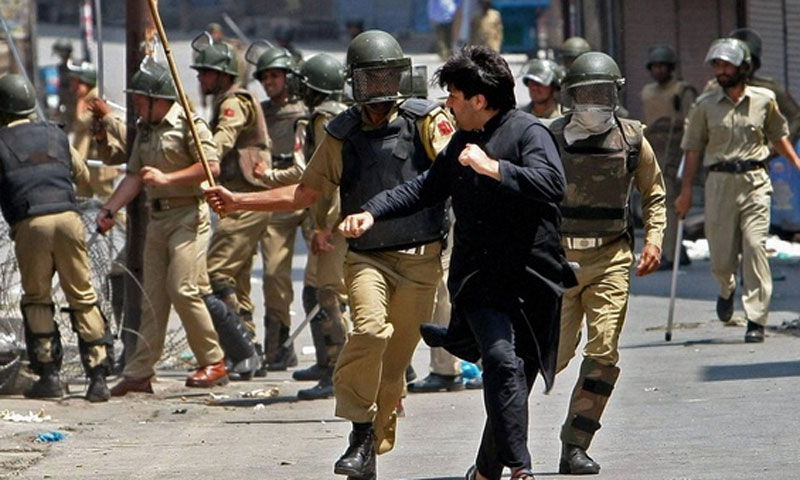مقبوضہ کشمیر:کشمیری نماز جمعہ کی ادائیگی سے محروم