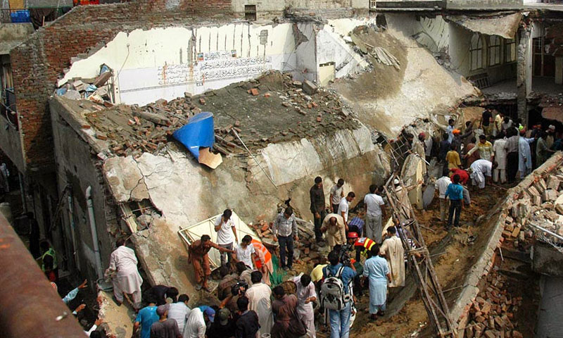 لاہور:مکان کی چھت گرنے سے ایک شخص جاں بحق