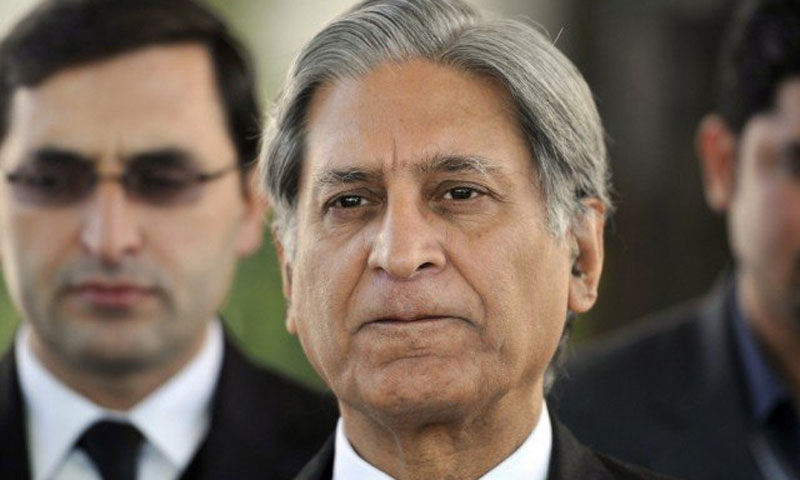 سپریم کورٹ کوپاناما معاملےپر کمیشن نہیں بنانا چاہیئے،اعتزاز احسن