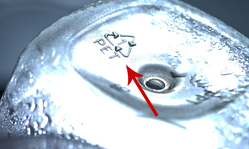 پانی کی بوتل خریدنے سے پہلے یہ نشانات ضرور چیک کرلیں