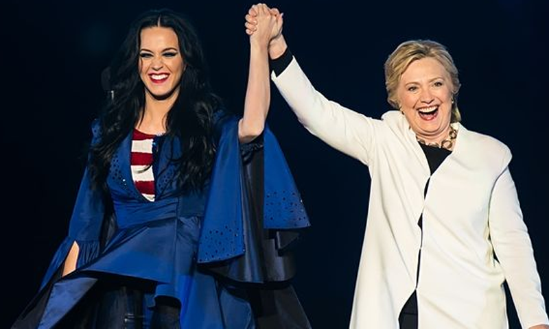 ہیلری کلنٹن کی انتخابی مہم میں کیٹی پیری کی دھواں دار پرفارمنس