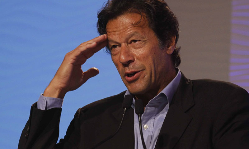 پاناما مقدمہ، حکومتی وزراء کی شرکت، عمران خان کی تنقید