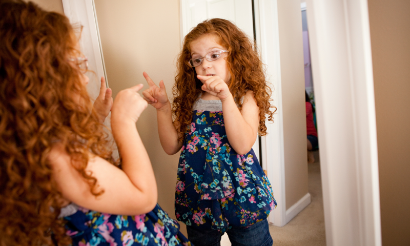 کیا آپ بھی اپنے آپ سے باتیں کرتے ہیں؟