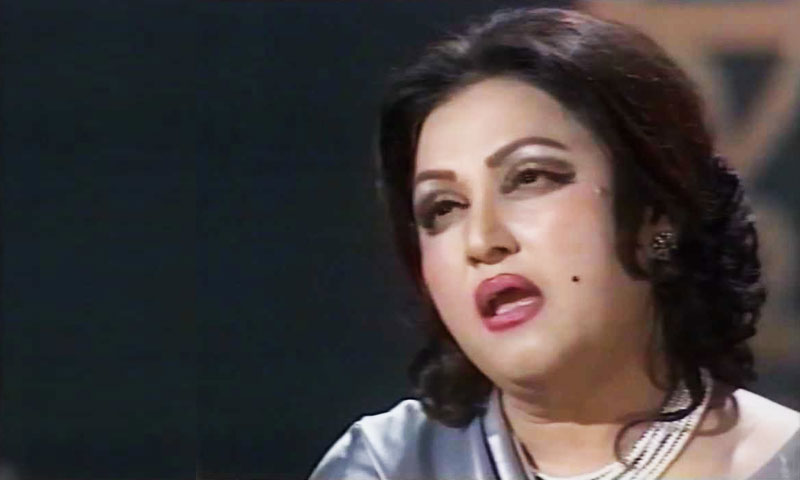 ملکہ ترنم نور جہاں کی آج سولہویں برسی منائی جارہی ہے