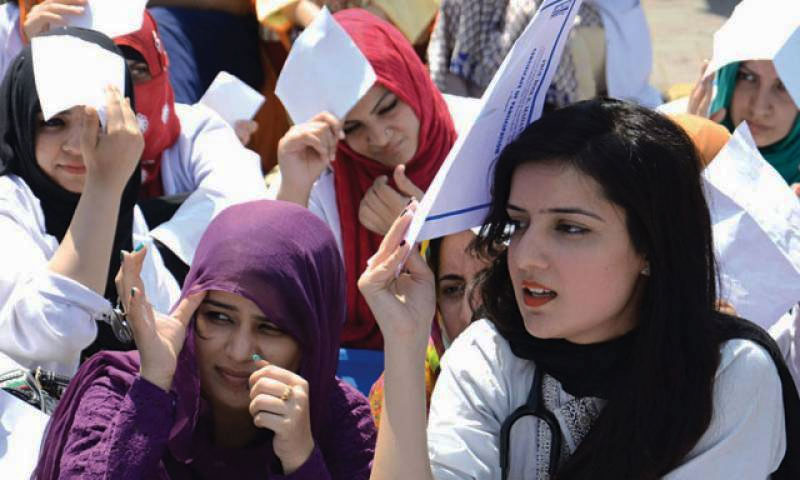 پنجاب: ینگ ڈاکٹرز کی ہڑتال چھٹے روزمیں داخل
