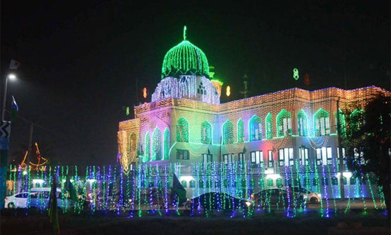 ملک بھر میں عید میلادالنبیﷺ شایان شان طریقے سےمنایا جارہا ہے