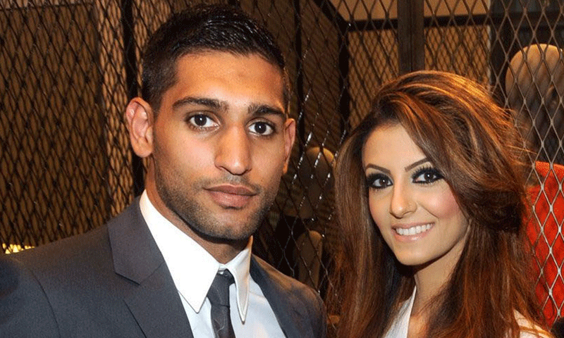 باکسر عامر خان&nbsp; کے والدین &nbsp;فریال کا سچ سامنے لے آئے