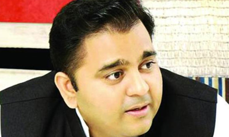وزیراعظم نواز شریف پر پانچ الزامات ثابت کرنیکا دعویٰ
