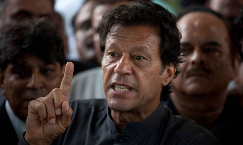 کرپشن پر ہاتھ ڈالیں گے تو خوشحالی آئے گی،عمران