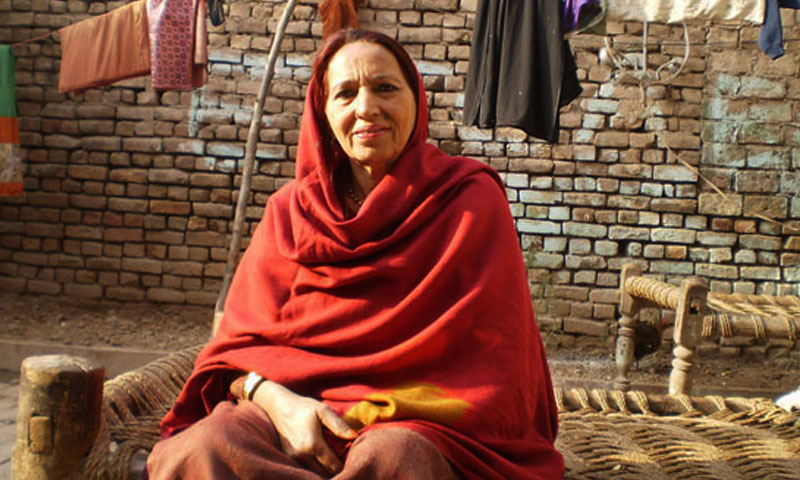 مشہور فوک گلوکارہ معشوق سلطانہ 64 برس کی عمر میں انتقال کرگئیں