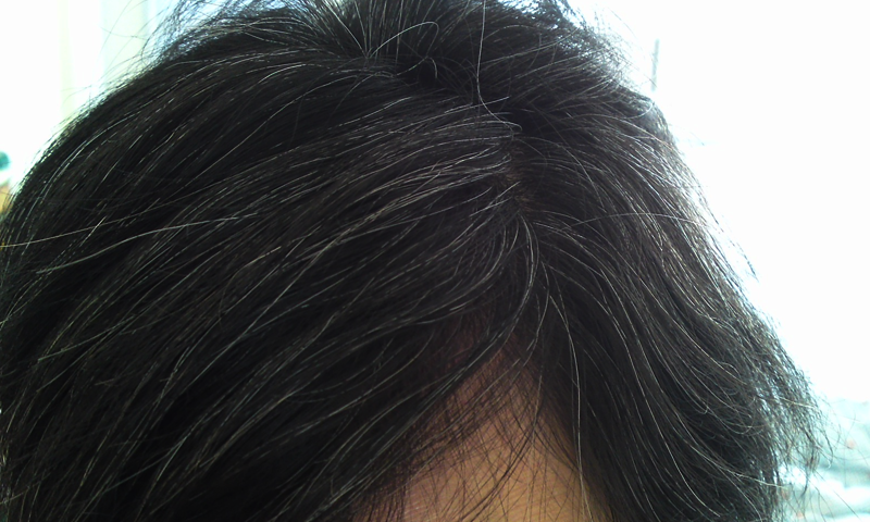 یہ مکسچر کھائیں اور سفید بالوں کو پھر سے&nbsp;کالا بنائیں