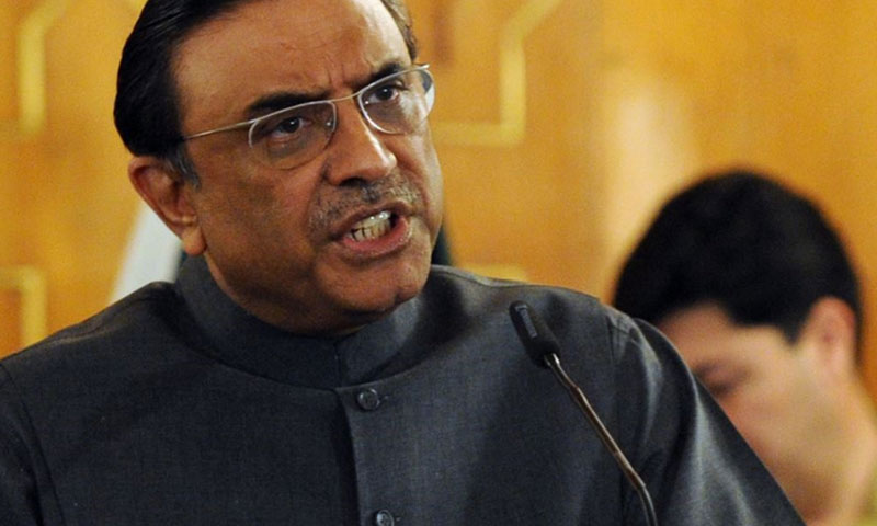 زرداری کی وطن واپسی کا اعلان، سیاسی ہلچل
