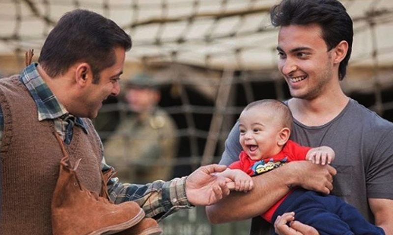 سلمان خان اپنےبھانجے کو کس چیز کی ٹریننگ دے رہے ہیں؟