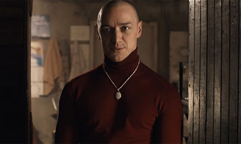 چوبیس الگ شخصیات رکھنے والی بیماری پر فلم اسپلٹ کا پریمیئر