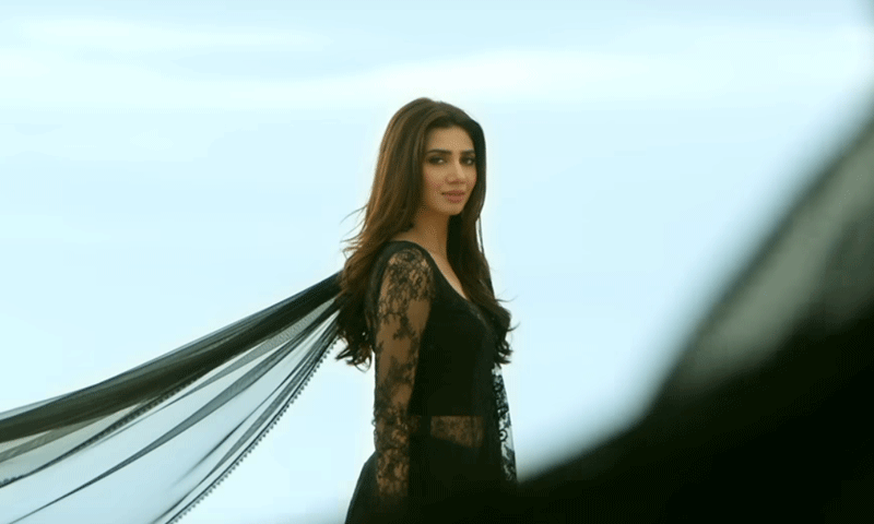 رئیس کی "ماہرہ" نے دل جیت لیے