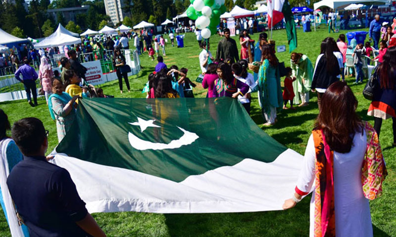 دوہزار سترہ کا سورج طلوع، عوام پر امید