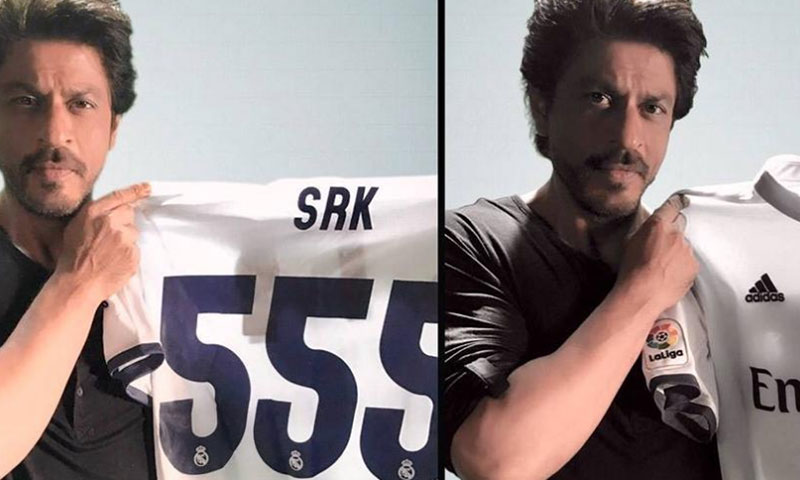 معروف فٹ بال کلب کی طرف سے کنگ خان کیلئے تحفہ