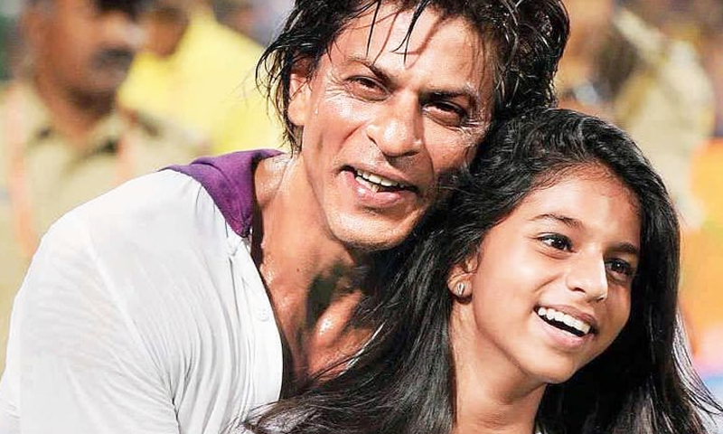 سہانا اپنے والد کو' بھائی' کیوں کہتی ہیں؟