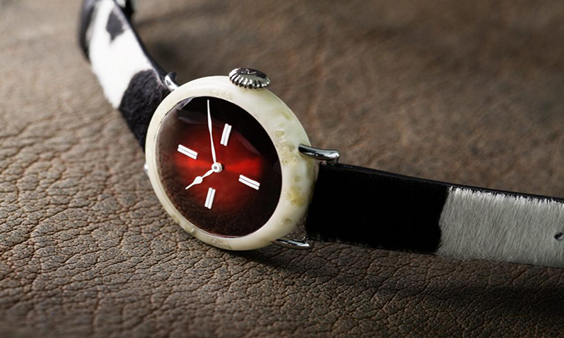 پنیر سے بنی مہنگی ترین گھڑی