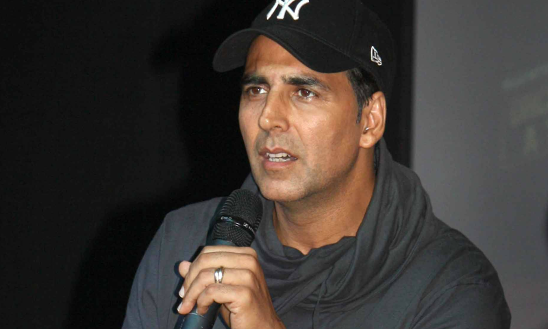 اکشے کمار فلم فیئر ایوارڈ زمیں نظرانداز کئے جانے پربول پڑے