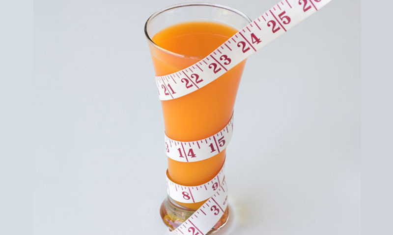 دن بھر کے بیڈ فیٹس کو اس ڈرنک سے دور بھگائیں